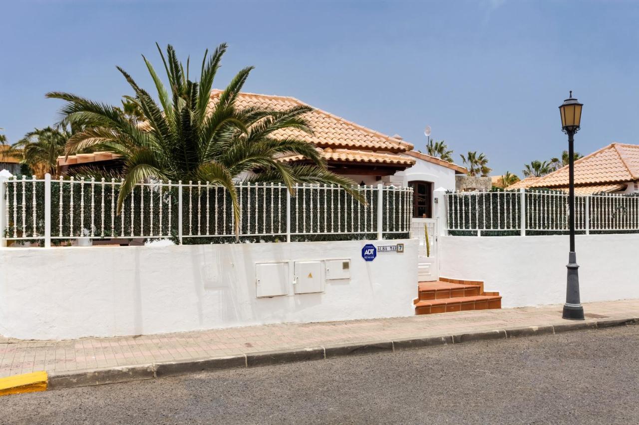 Villa Relax Deluxe Private Pool Corralejo By Holidays Home Luaran gambar